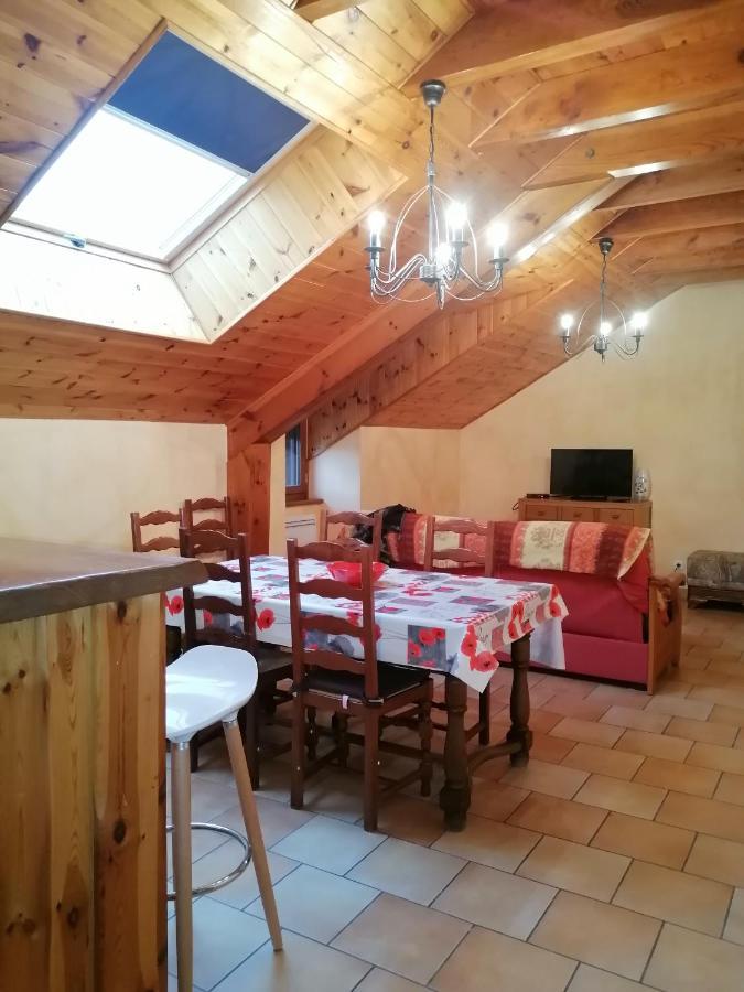 Apartment A La Ferme